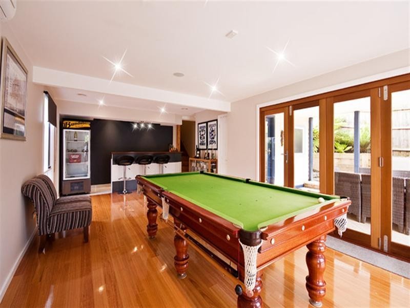 32 Benbow Crescent, Boronia VIC 3155