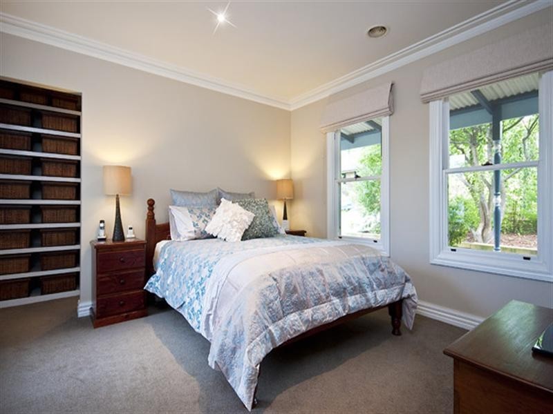 32 Benbow Crescent, Boronia VIC 3155