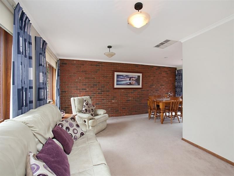 45 Devenish Road, Boronia VIC 3155