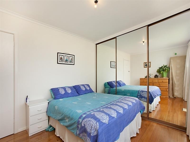 18 Cornhill Street, Ferntree Gully VIC 3156