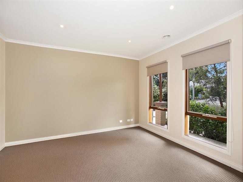 1/24 Aubrey Grove, Boronia VIC 3155