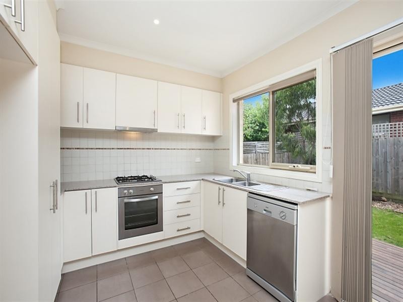 1/24 Aubrey Grove, Boronia VIC 3155
