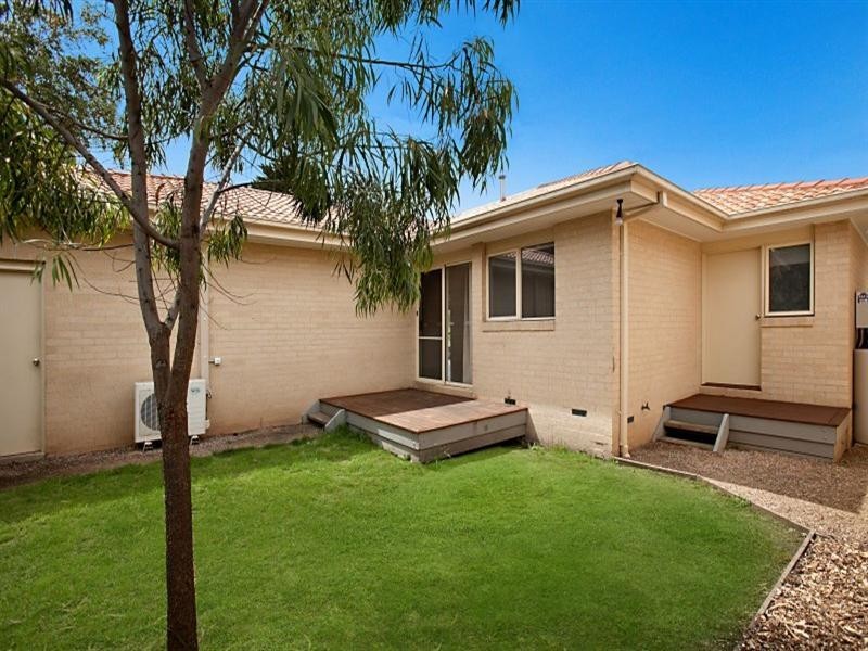 1/24 Aubrey Grove, Boronia VIC 3155