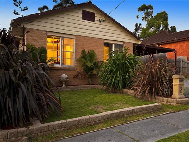 16 Leyland Road, Ferntree Gully VIC 3156