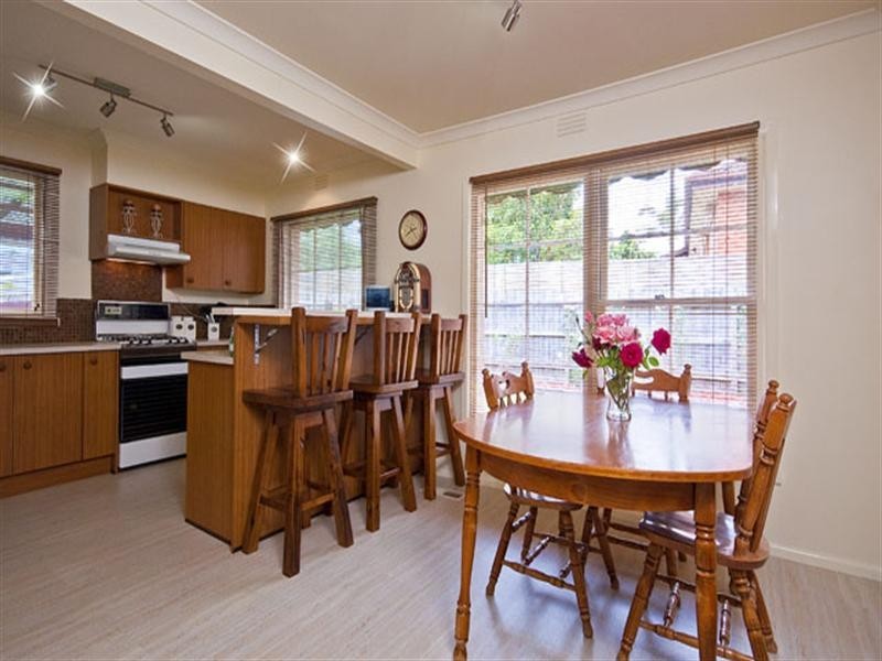 16 Leyland Road, Ferntree Gully VIC 3156