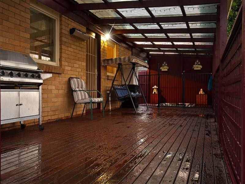 16 Leyland Road, Ferntree Gully VIC 3156