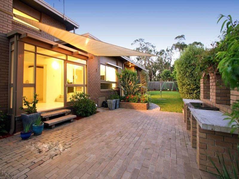 1 Tunbridge Way, Ferntree Gully VIC 3156