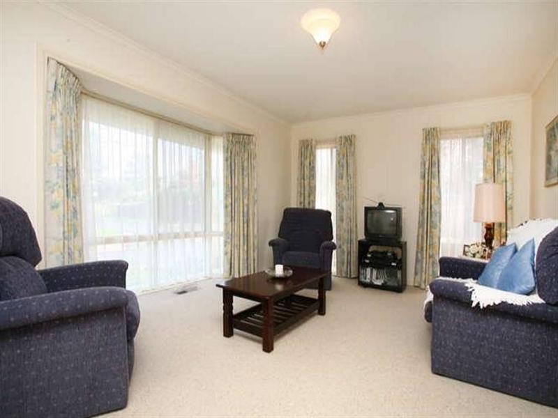 19 Ashton Road, Ferntree Gully VIC 3156