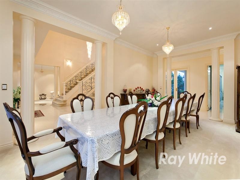81 Grange Drive, Lysterfield VIC 3156