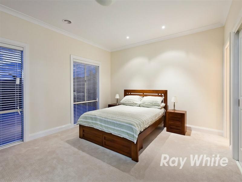 81 Grange Drive, Lysterfield VIC 3156