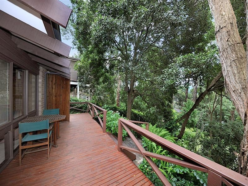 9 Birdwood Avenue, Upwey VIC 3158