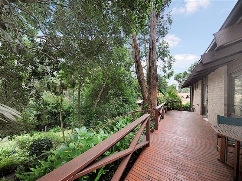 9 Birdwood Avenue, Upwey VIC 3158