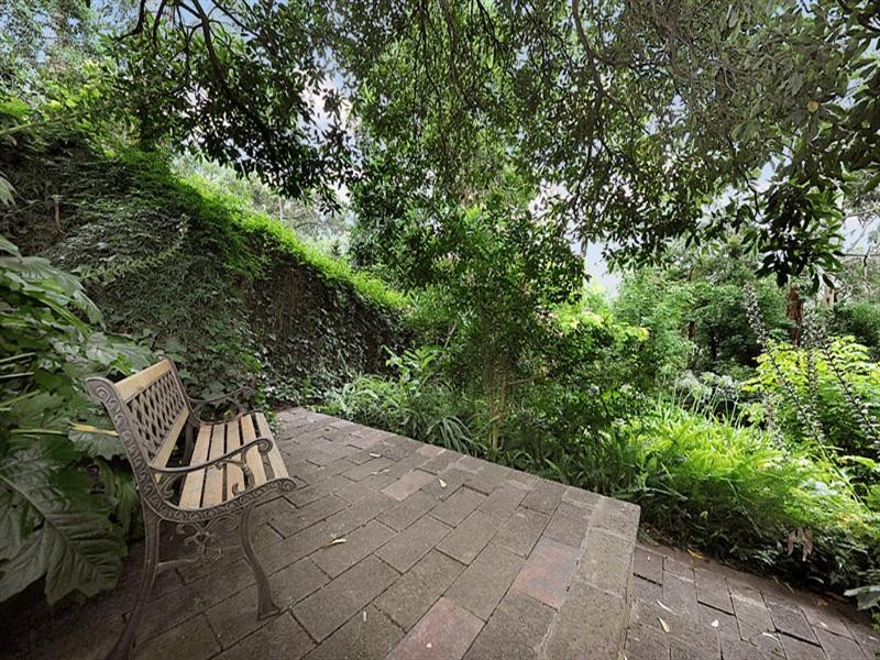 9 Birdwood Avenue, Upwey VIC 3158