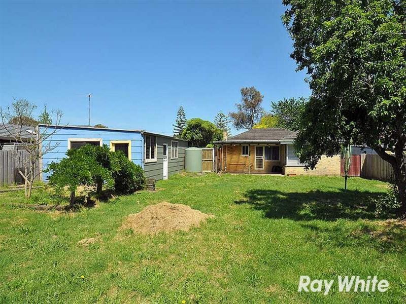 72 David Street North, Knoxfield VIC 3180