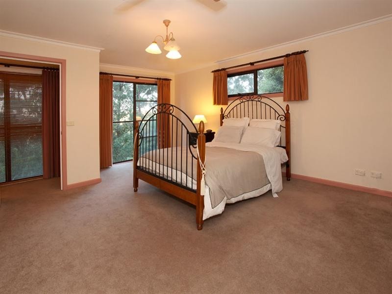 13 Mount View Road, Ferny Creek VIC 3786