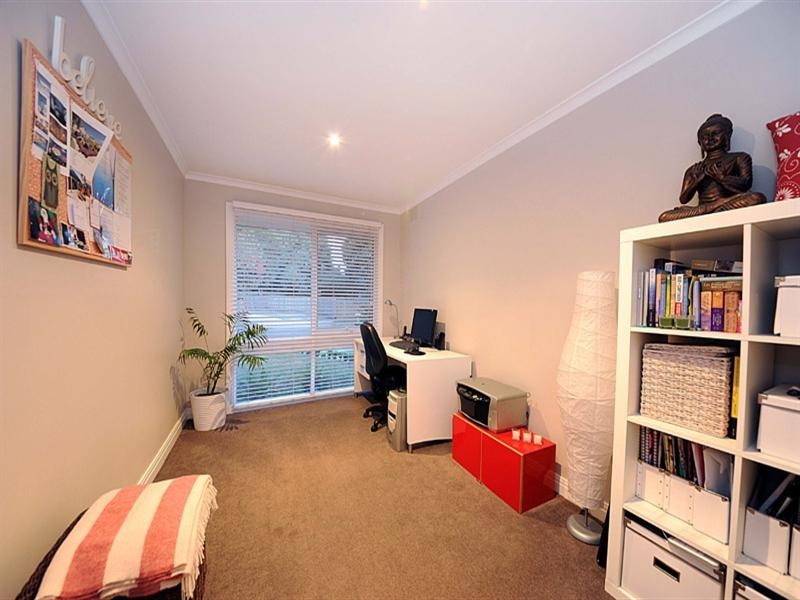 4 Karabil Close, Scoresby VIC 3179