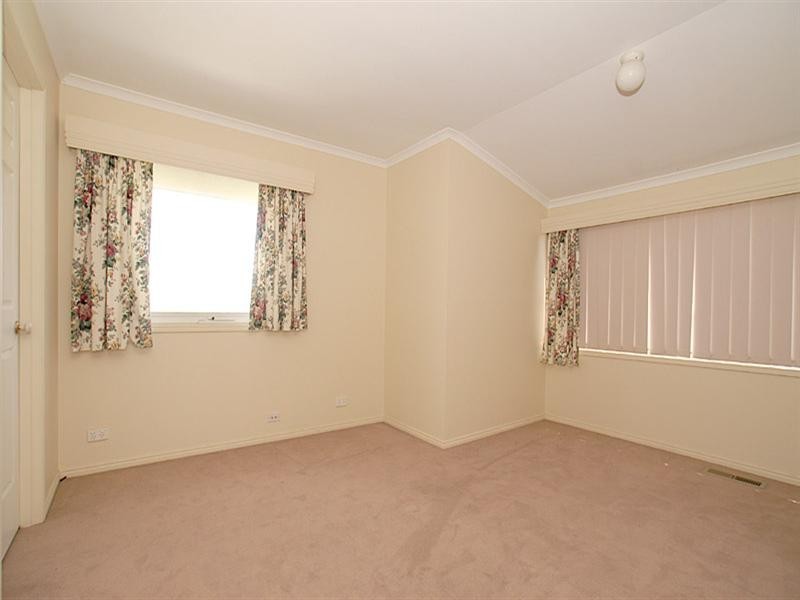 1/24-26 Napolean Road, Ferntree Gully VIC 3156