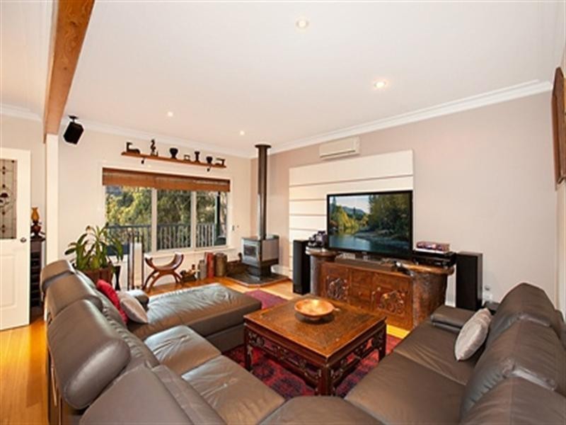 22 Forest View Lane, Upper Ferntree Gully VIC 3156