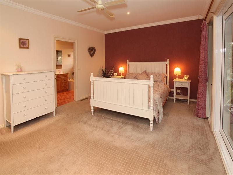 26 Ferguson Street, Upwey VIC 3158