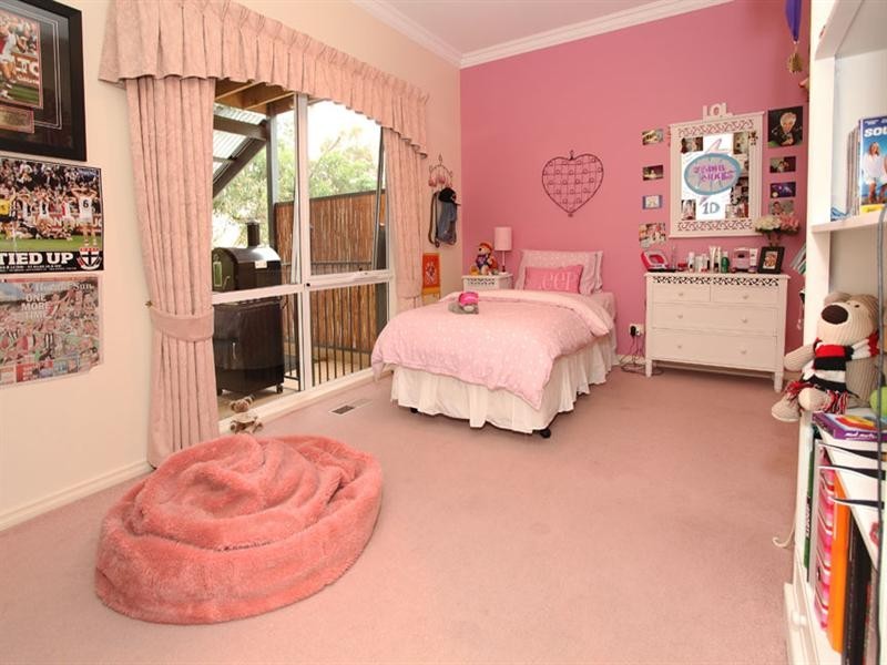 26 Ferguson Street, Upwey VIC 3158