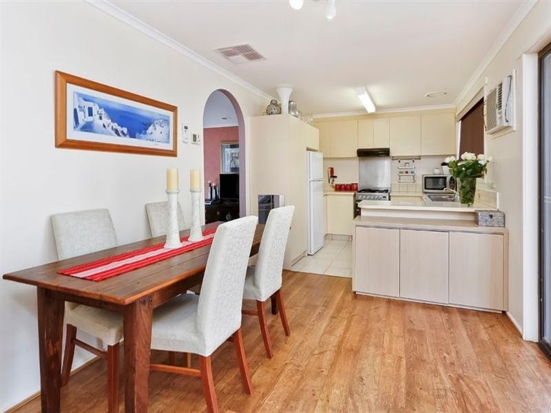 2 Elmore Court, Ferntree Gully VIC 3156