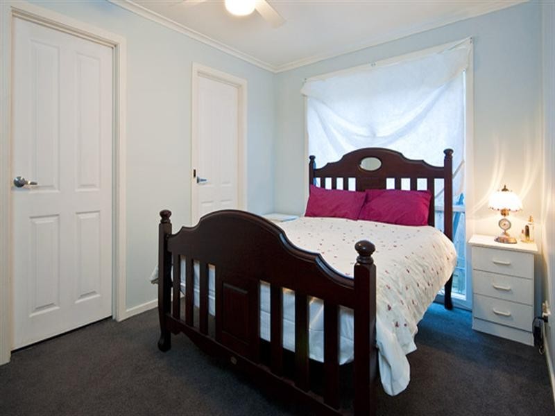 10 Toolimerin Avenue, Bayswater North VIC 3153