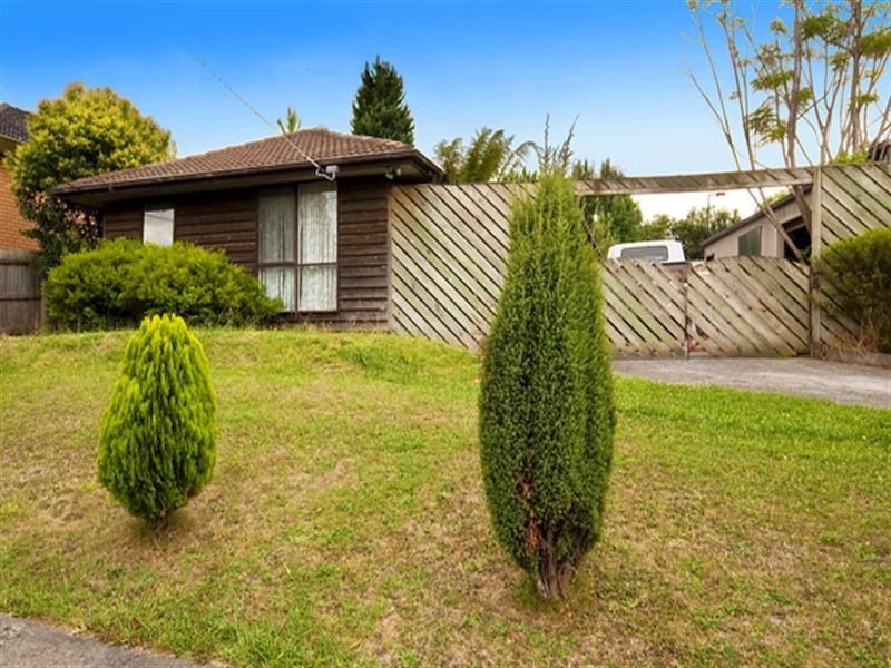 4 Conn Street, Ferntree Gully VIC 3156