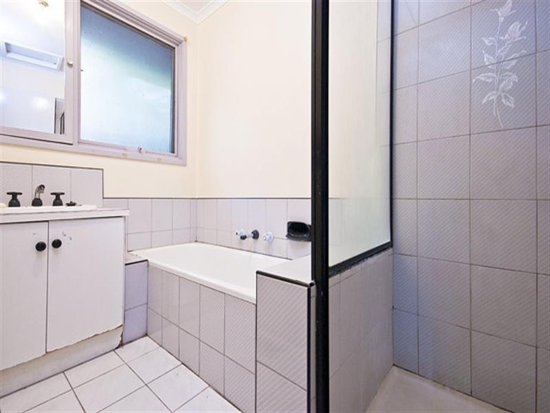 4 Conn Street, Ferntree Gully VIC 3156