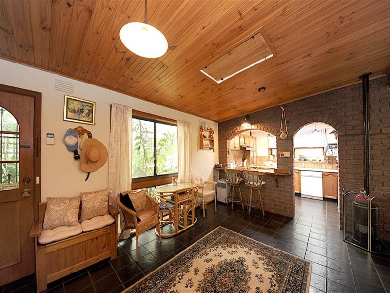 7 Glenbrook Road, Clematis VIC 3782