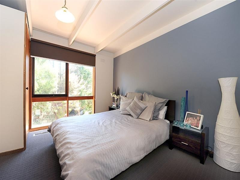 30 Baldwin Avenue, Upper Ferntree Gully VIC 3156