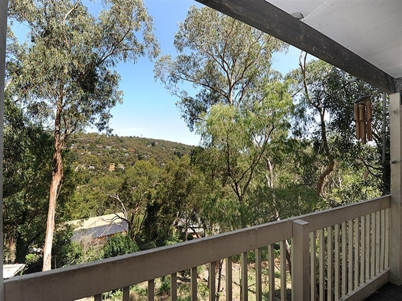 30 Baldwin Avenue, Upper Ferntree Gully VIC 3156