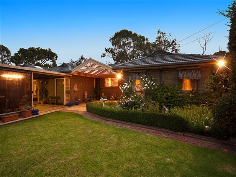 1 Russell Crescent, Boronia VIC 3155