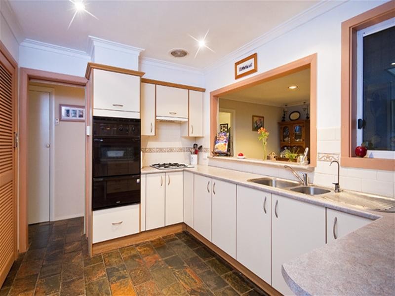 1 Russell Crescent, Boronia VIC 3155