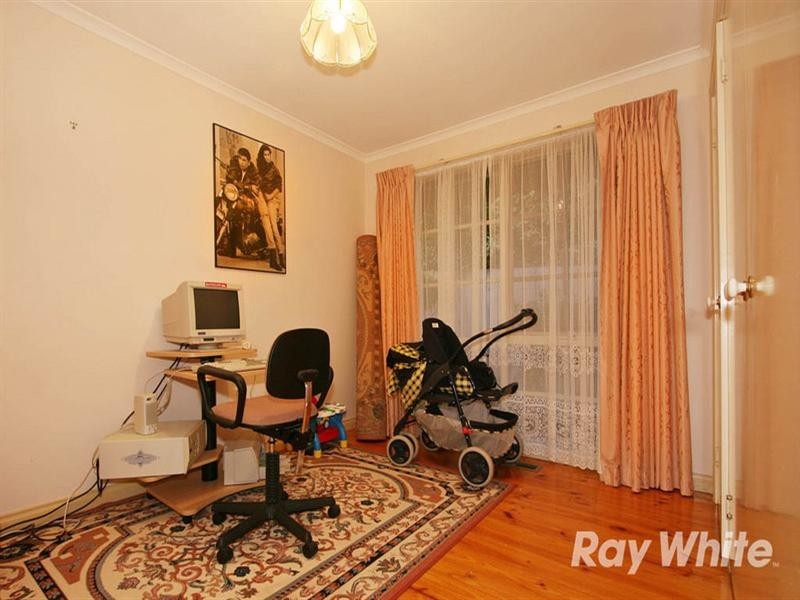 12 Sundew Court, Knoxfield VIC 3180