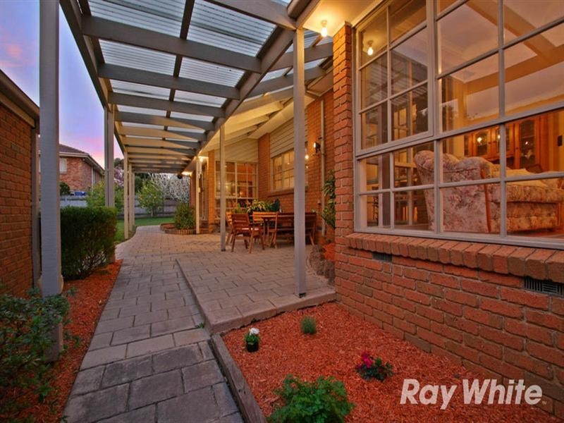 12 Sundew Court, Knoxfield VIC 3180