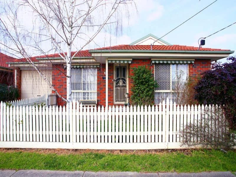 52 Austin Street, Ferntree Gully VIC 3156