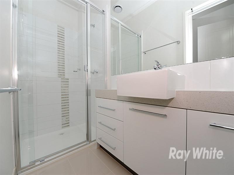 1/1 Rosella Avenue, Boronia VIC 3155