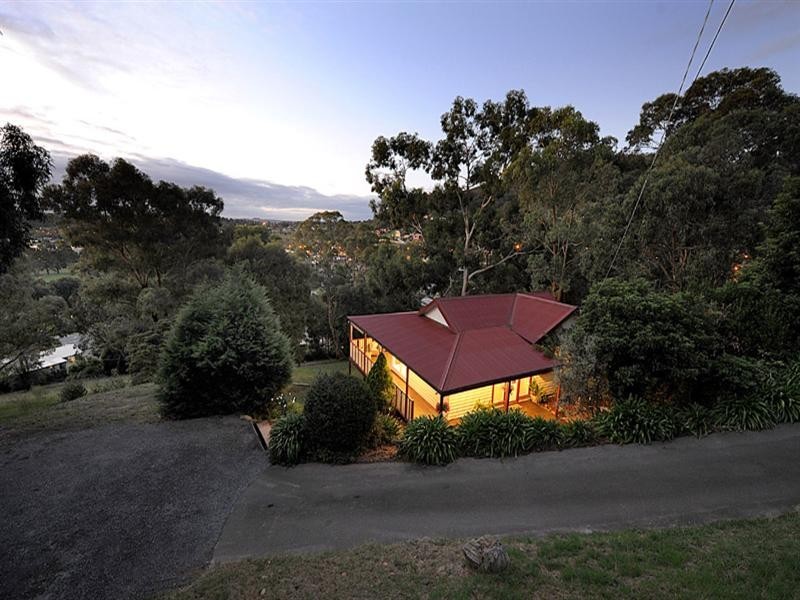 38 Ferndale Road, Upper Ferntree Gully VIC 3156