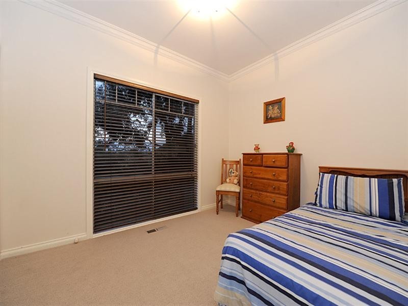 38 Ferndale Road, Upper Ferntree Gully VIC 3156