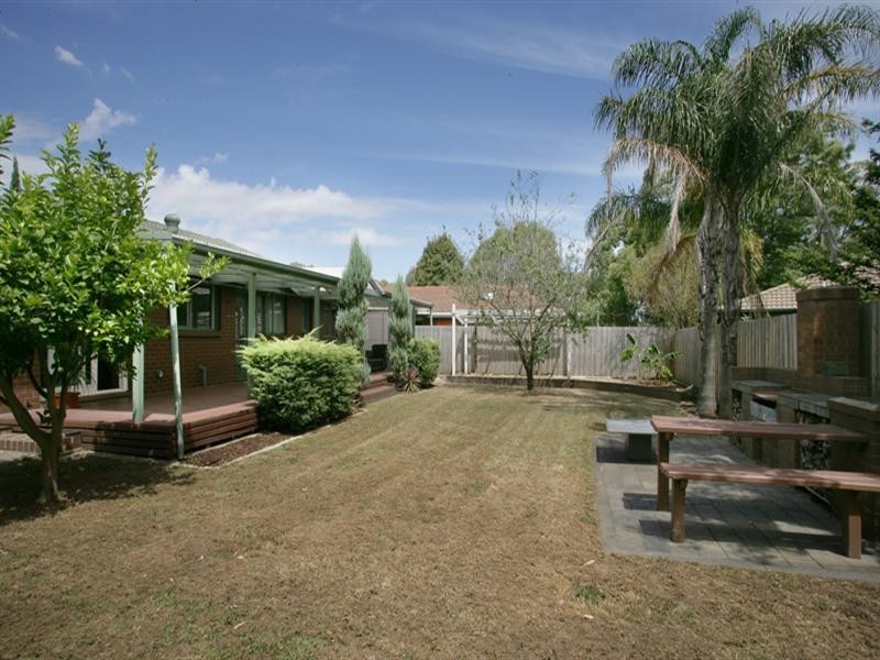 3 Bexsarm Crescent, Rowville VIC 3178