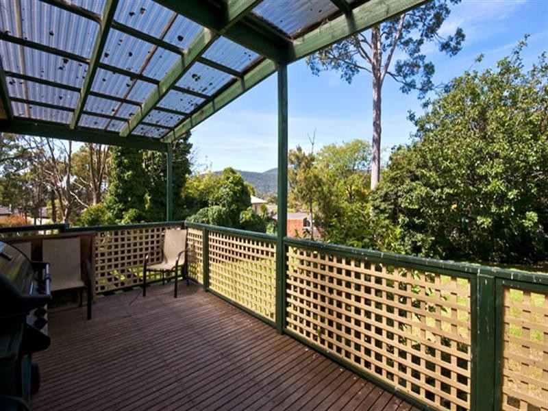 1 Callemondah Court, Ferntree Gully VIC 3156