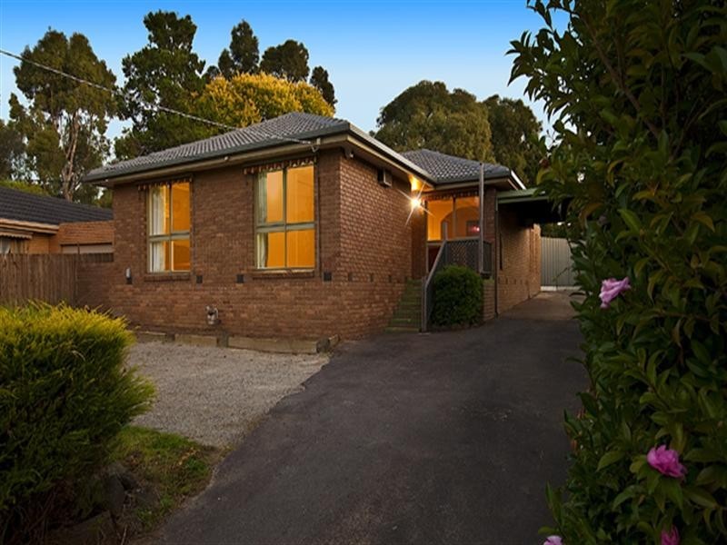 42 Park Boulevard, Ferntree Gully VIC 3156