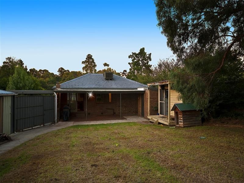 42 Park Boulevard, Ferntree Gully VIC 3156
