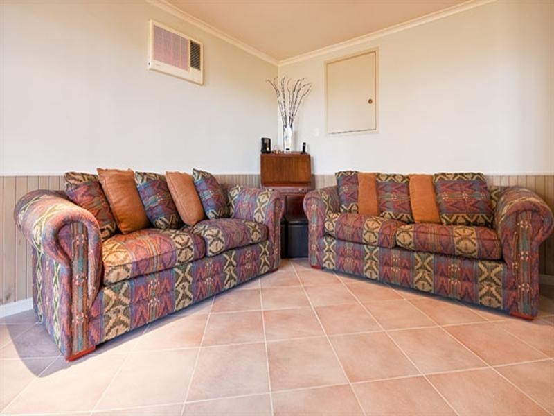 20 Kia Ora Parade, Ferntree Gully VIC 3156