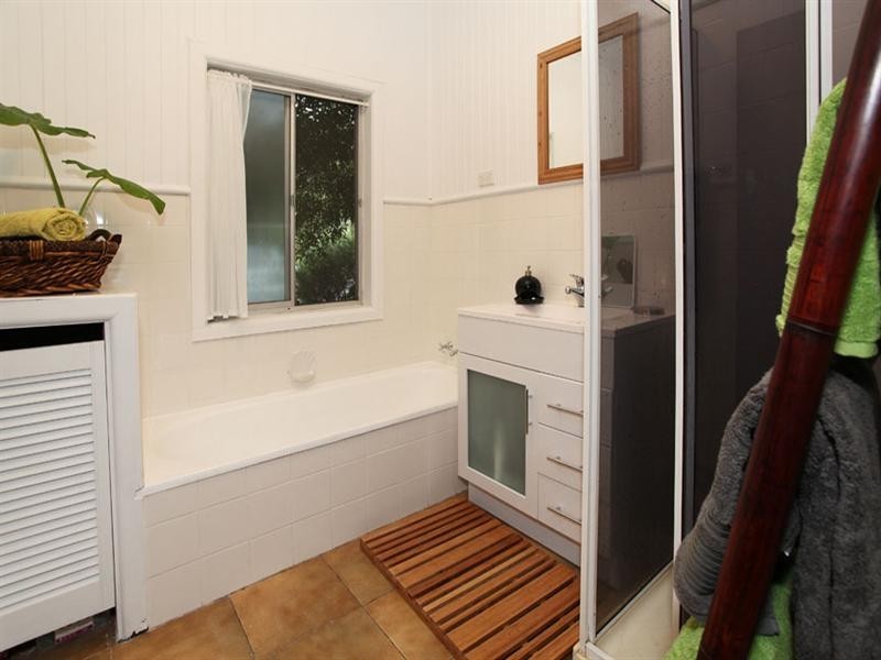 54 Churchill Park Drive, Lysterfield South VIC 3156