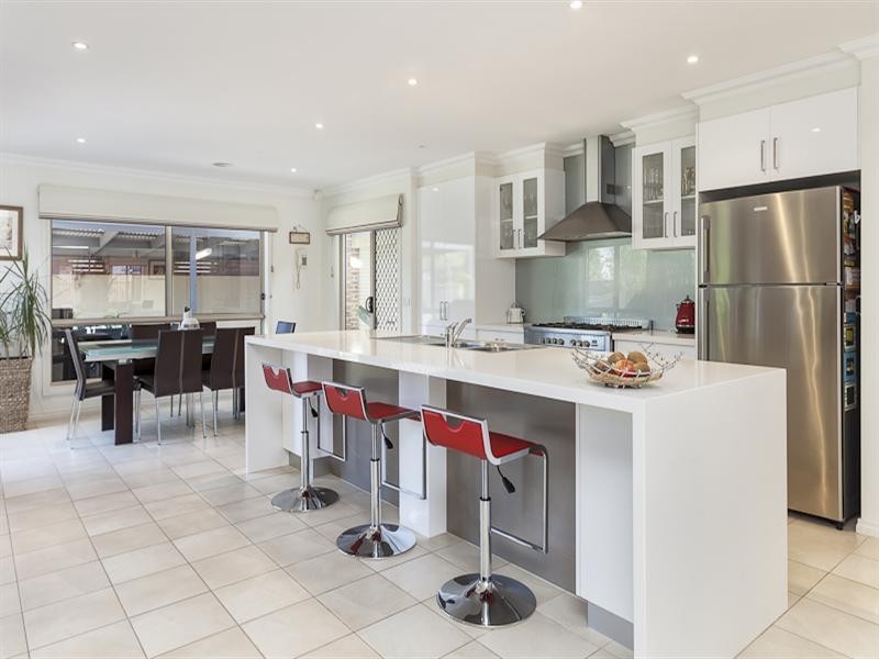 3 Jubilee Drive, Rowville VIC 3178