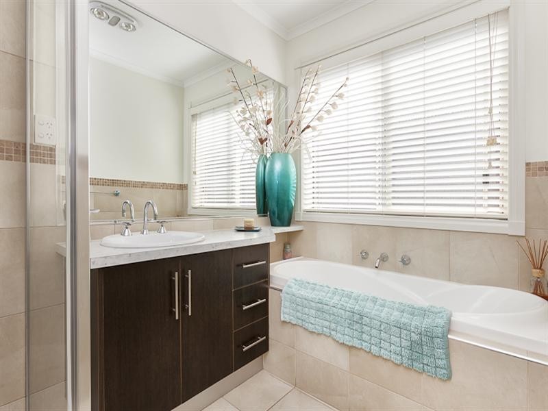 3 Jubilee Drive, Rowville VIC 3178