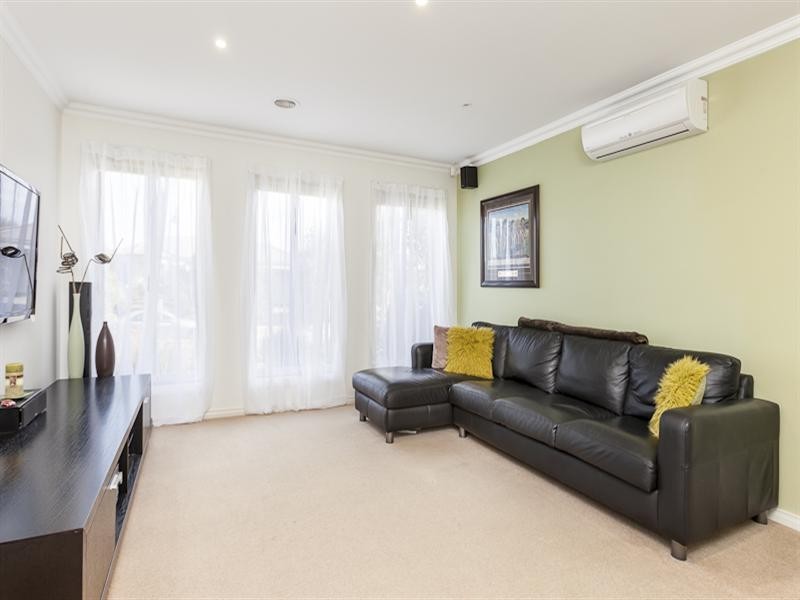 3 Jubilee Drive, Rowville VIC 3178