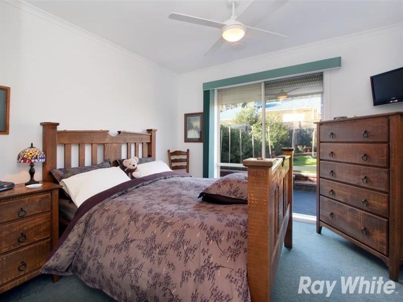 32 Forest Oak Drive, Upper Ferntree Gully VIC 3156