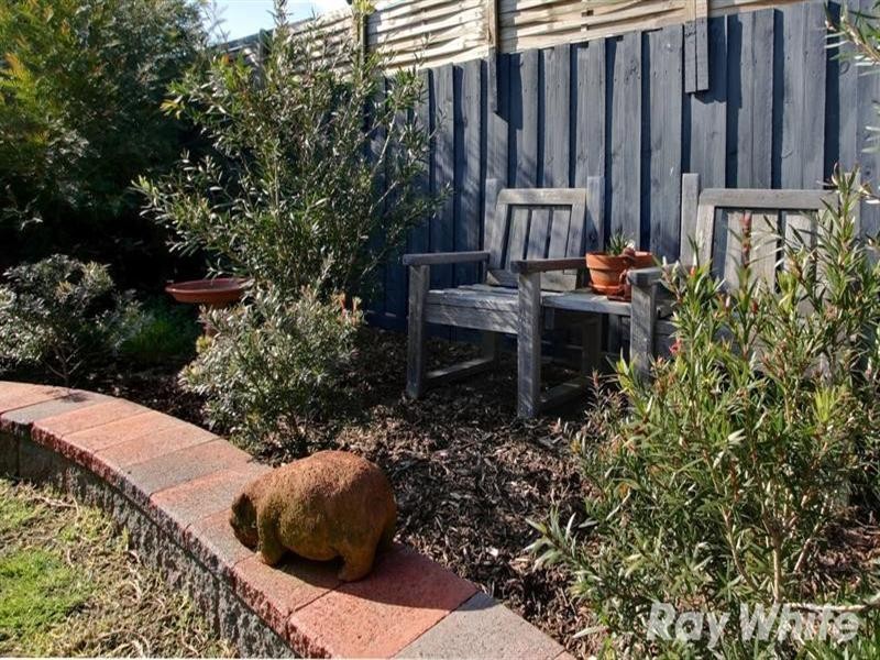 32 Forest Oak Drive, Upper Ferntree Gully VIC 3156